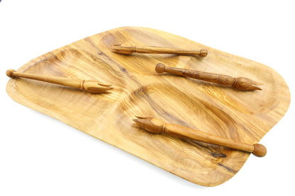 Servierplatte aus Olivenholz in unregelmäßiger Form, mehrteilig