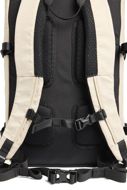 Camper Roll-Top Backpack 20/29L
